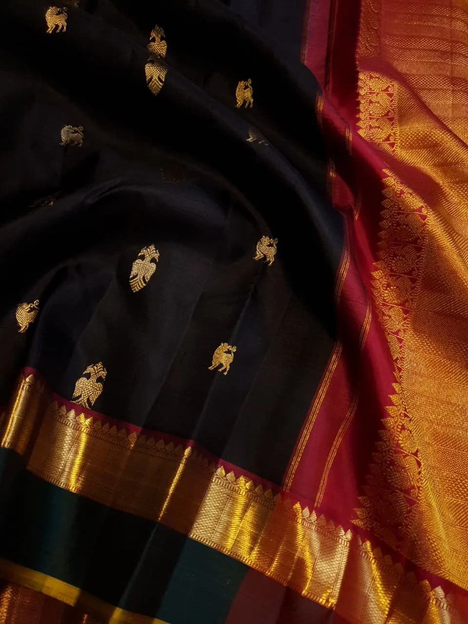 Ebony Black Kanjivaram Handloom Bridal Silk Saree